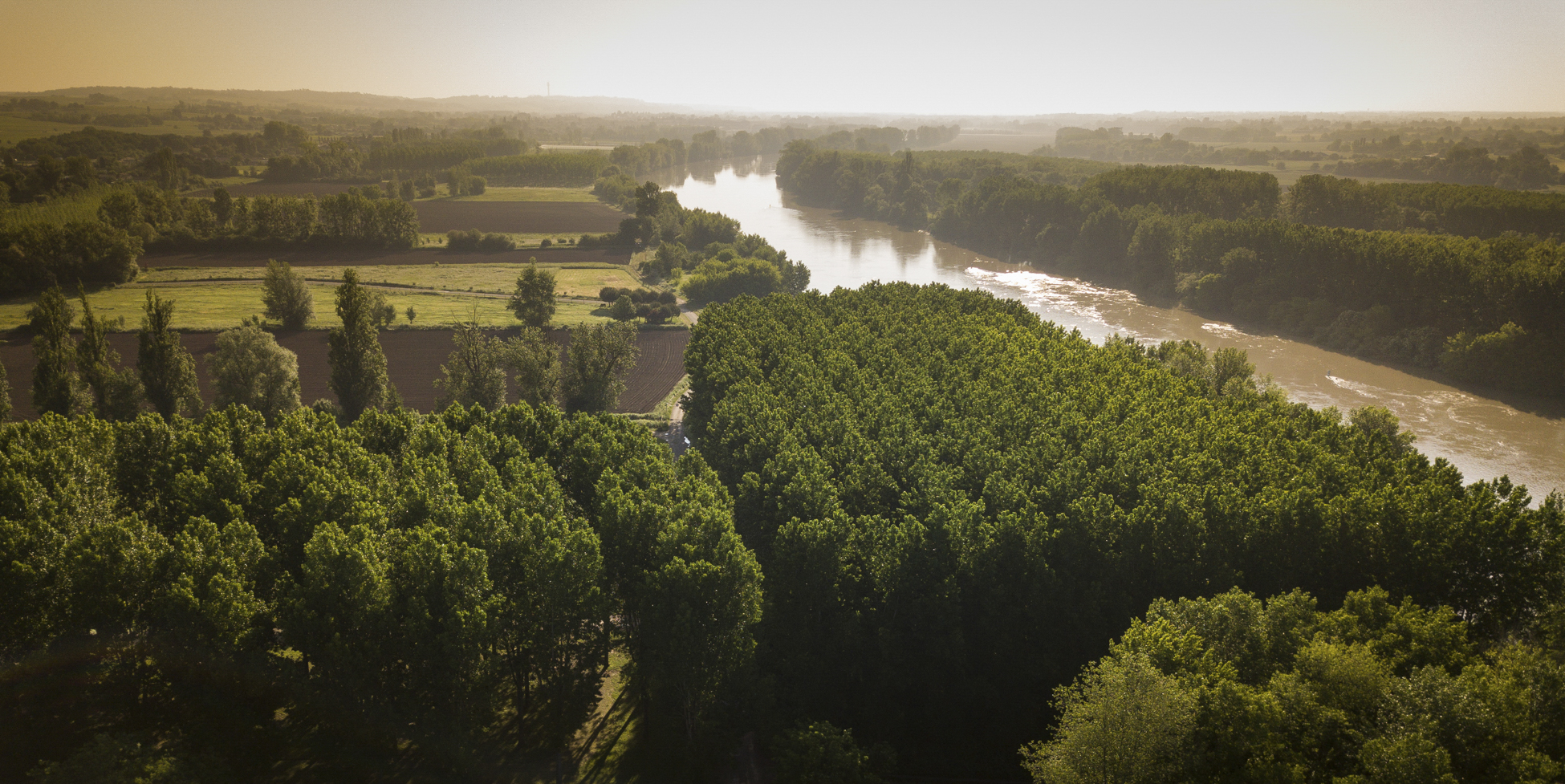 Aerial wiev Bordeaux region, garonne river, forest,landscape, Gi | Site ...